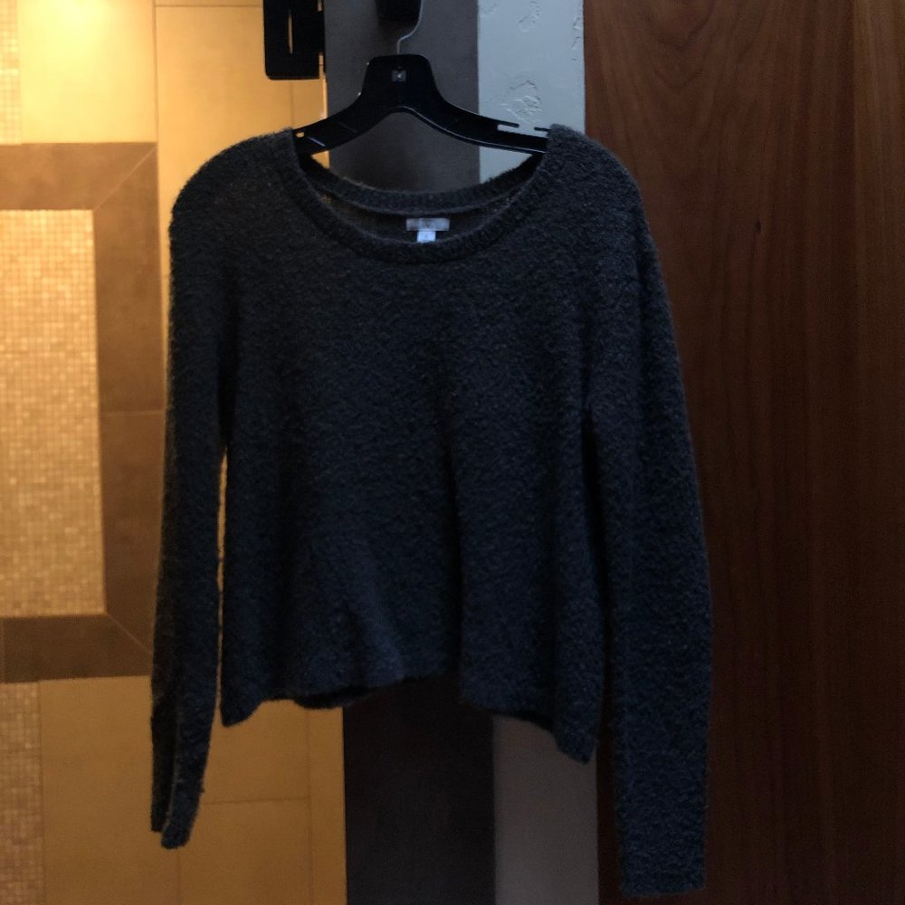 Brown Women's Long Sleeve Sweater!